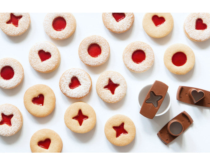 STÄDTER Linzer-Ausstecher Set Der patente Spitzbub ø 4 cm glatt in Weiss präsentiert im Onlineshop von KAQTU Design AG. Ausstecher ist von STÄDTER