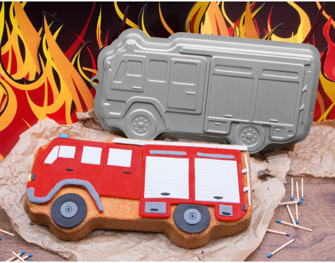 STÄDTER Motivbackform Benny das Feuerwehrauto 33x17x4 cm in  präsentiert im Onlineshop von KAQTU Design AG. Backformen ist von STÄDTER