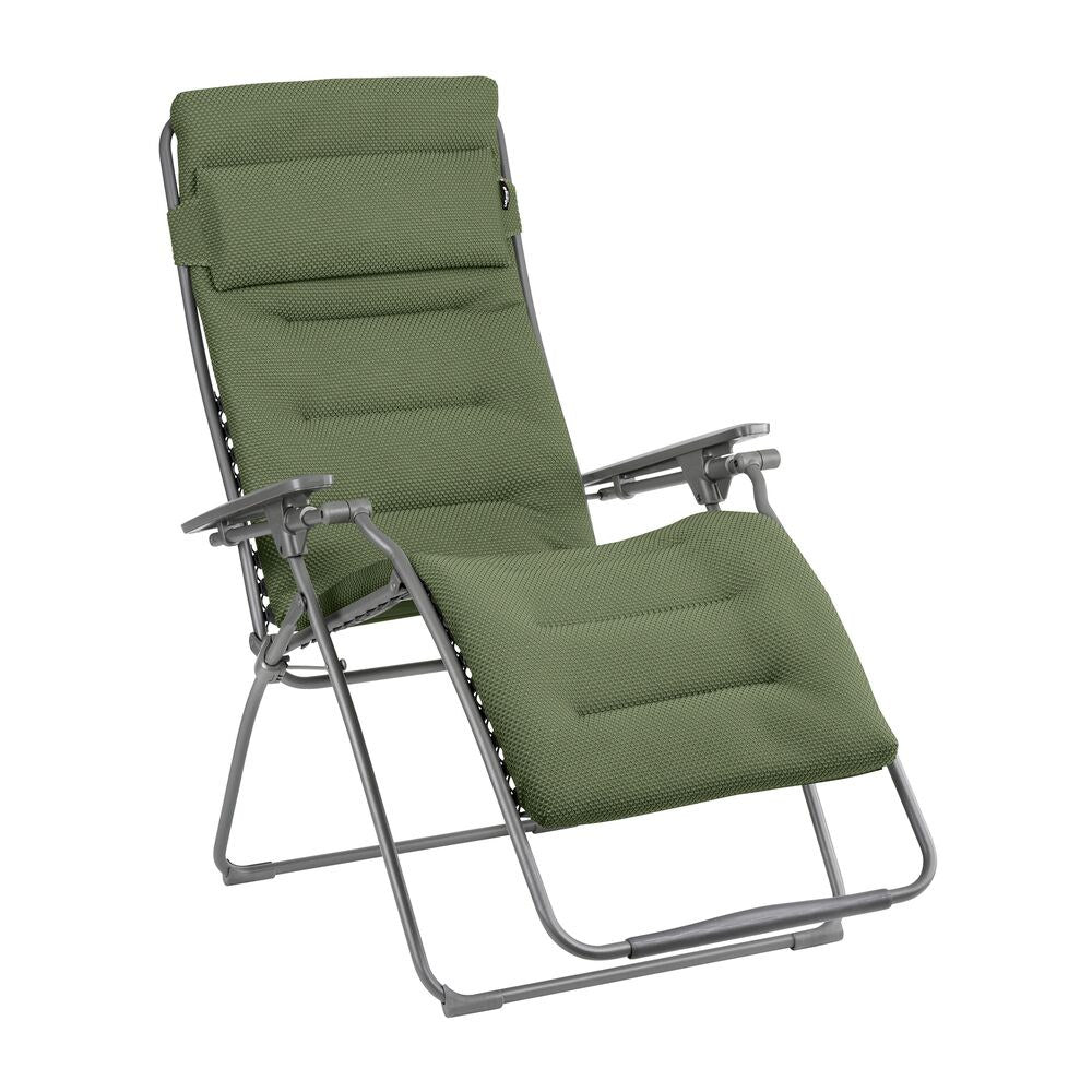 LAFUMA Relaxsessel Futura BeComfort® XL olive Gestell titane in Olive, Grün, Titane, Grau präsentiert im Onlineshop von KAQTU Design AG. Liegestuhl ist von LAFUMA