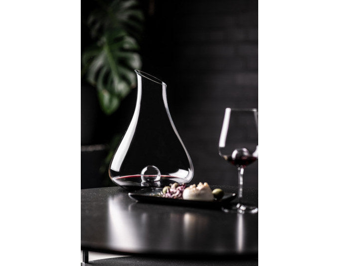ZWIESEL GLAS Dekanter Air Sense 1.5 l in Klar, Transparent präsentiert im Onlineshop von KAQTU Design AG. Dekanter ist von ZWIESEL GLAS