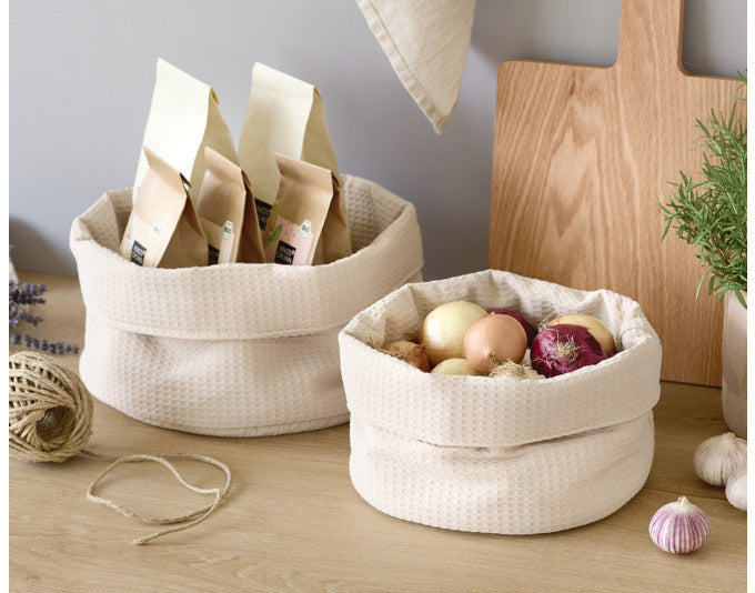 ZELLER Aufbewahrungskorb Waffelpiqué creme ø 25x13 cm in Creme, Weiss präsentiert im Onlineshop von KAQTU Design AG. Aufbewährungskörbe ist von ZELLER PRESENT