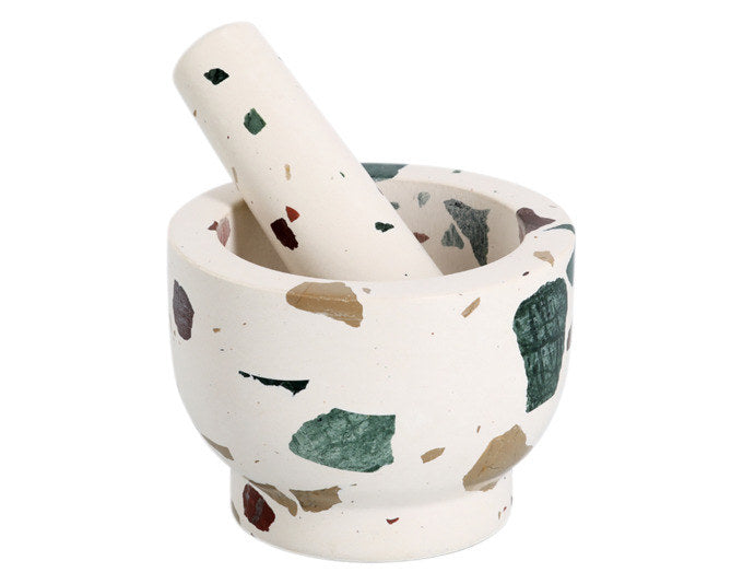 ZELLER Mörser mit Stössel Terrazzo bunt ø 12x9 cm in Bunt präsentiert im Onlineshop von KAQTU Design AG. Barzubehör ist von ZELLER PRESENT