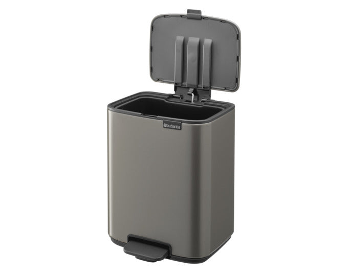 BRABANTIA Treteimer Bo platinum 7 l in  präsentiert im Onlineshop von KAQTU Design AG. Mülleimer ist von BRABANTIA