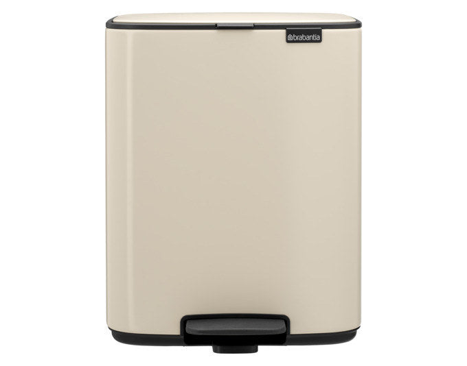 BRABANTIA Treteimer Bo soft beige 12 l in Soft beige, Weiss präsentiert im Onlineshop von KAQTU Design AG. Treteimer ist von BRABANTIA