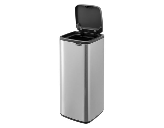 BRABANTIA Abfallbehälter Touch Bin Bo matt steel FFP 30 l in  präsentiert im Onlineshop von KAQTU Design AG. Mülleimer ist von BRABANTIA