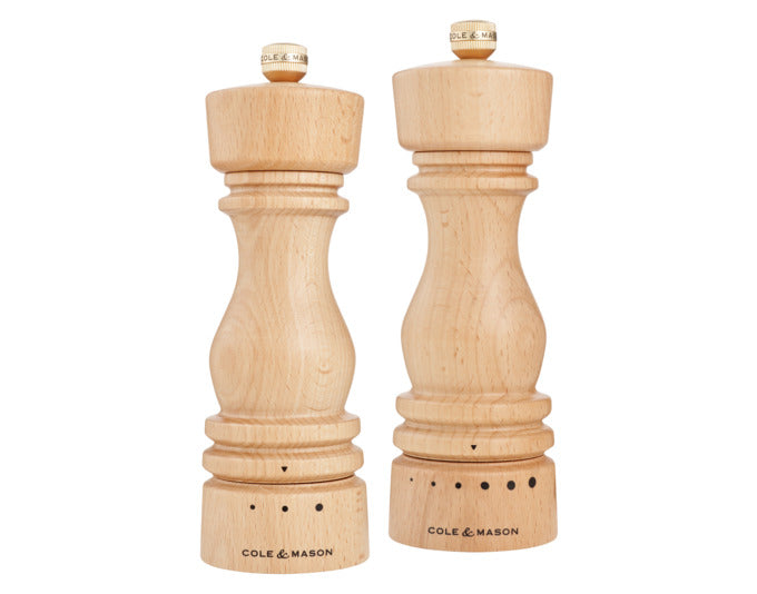 COLE&MASON Pfeffer-/Salzmühlen Set London Buche natur GRD SLT 18x5.8x5.8 cm in  präsentiert im Onlineshop von KAQTU Design AG. Salz & Pfeffer ist von COLE & MASON