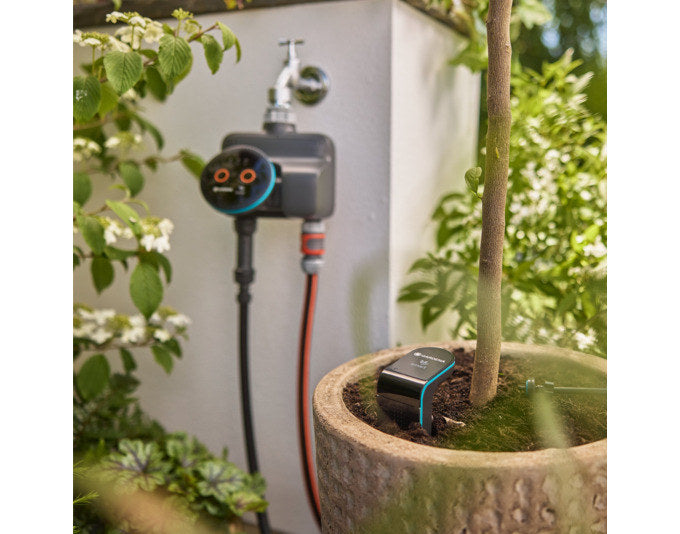 GARDENA Smart Dual Water Control in  präsentiert im Onlineshop von KAQTU Design AG. Bewässerungssysteme ist von GARDENA