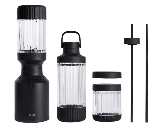BEAST Blender Mighty 850 Plus carbon schwarz in Schwarz präsentiert im Onlineshop von KAQTU Design AG. Küchengerät ist von BEAST