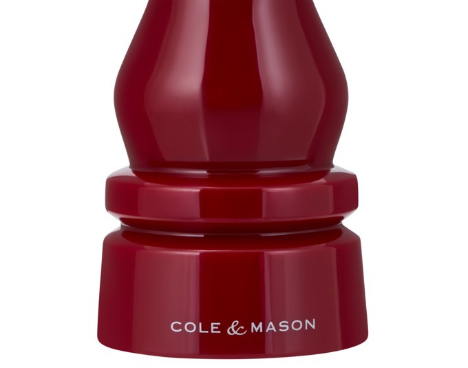 Rote Pfeffer- und Salzmühle aus Acryl, zylindrische Form, Höhe 15 cm, mit sichtbarem Mahlwerk am oberen Ende, COLE & MASON Set London.