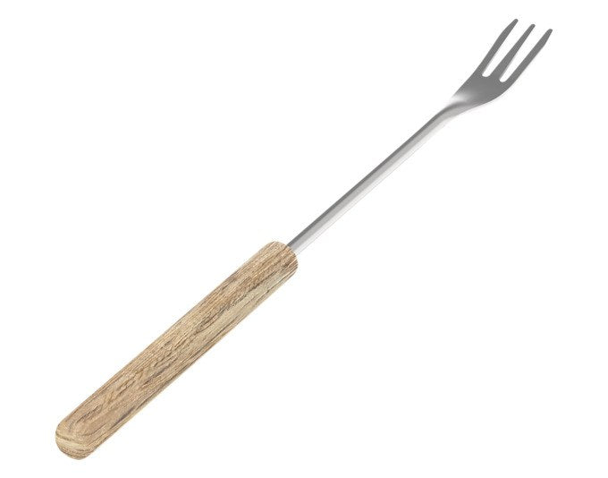 Sechs Käsefonduegabeln mit Griffen aus Eichenholz, jeweils mit drei Zinken, Länge 27.5 cm, aufgereiht auf hellem Untergrund.