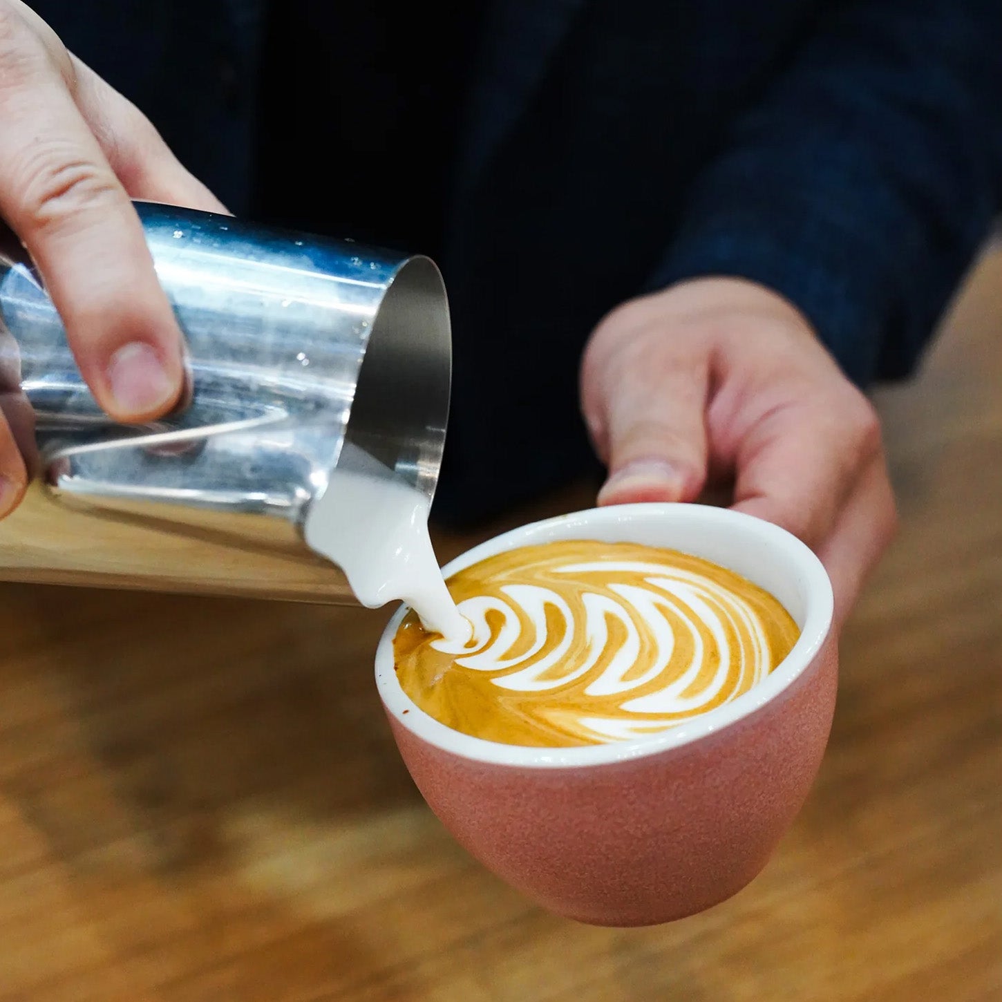 Schlichte und stilvolle 150ml Kaffeetasse von Loveramics, ideal für Kaffeeliebhaber, die modernes Design und sanfte Farbtöne schätzen.