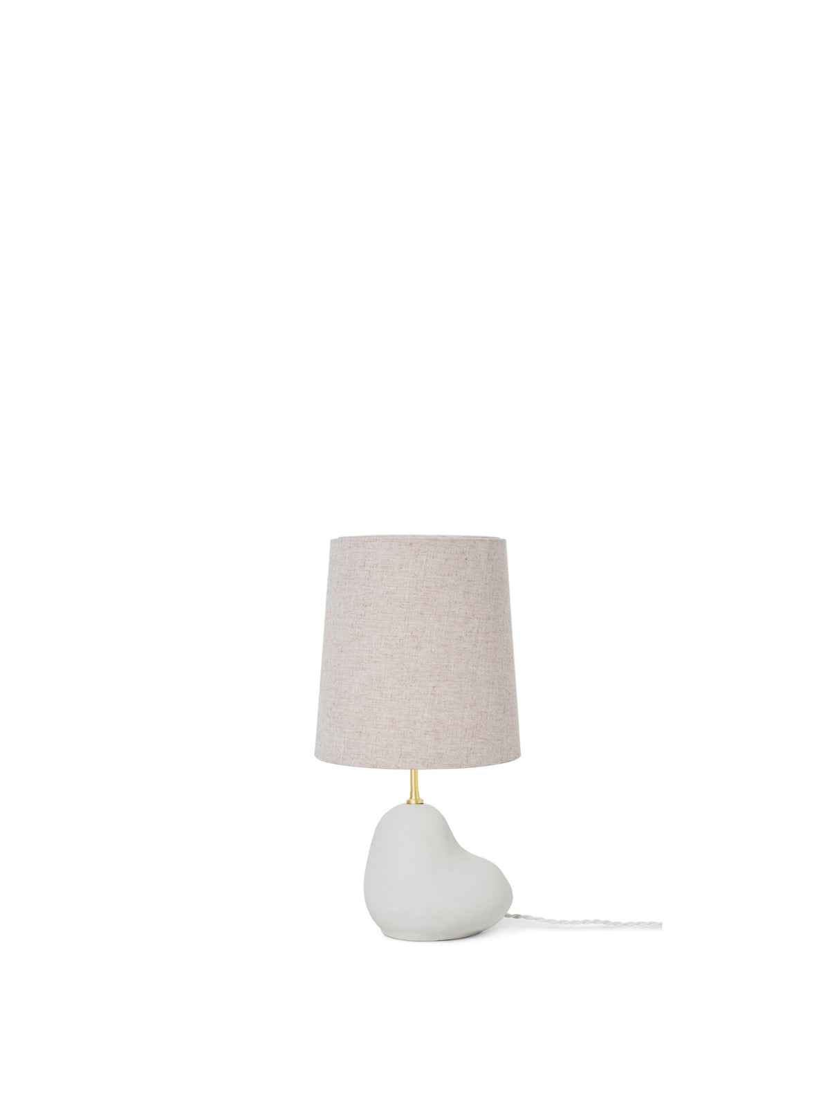 Hebe Lampensockel in Cremeweiss präsentiert im Onlineshop von KAQTU Design AG. Lampenständer ist von Ferm Living