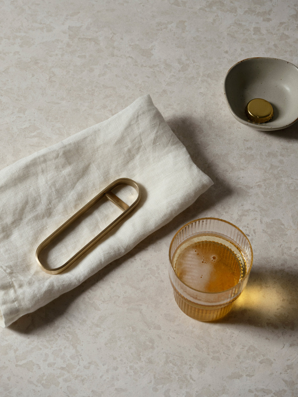 Leinen Servietten 2er Set in Hellbraun präsentiert im Onlineshop von KAQTU Design AG. Servietten ist von Ferm Living