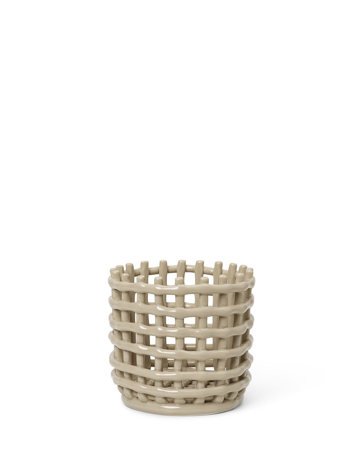Braided geflechteter Korb klein in Kaschmir präsentiert im Onlineshop von KAQTU Design AG. Aufbewährungskörbe ist von Ferm Living