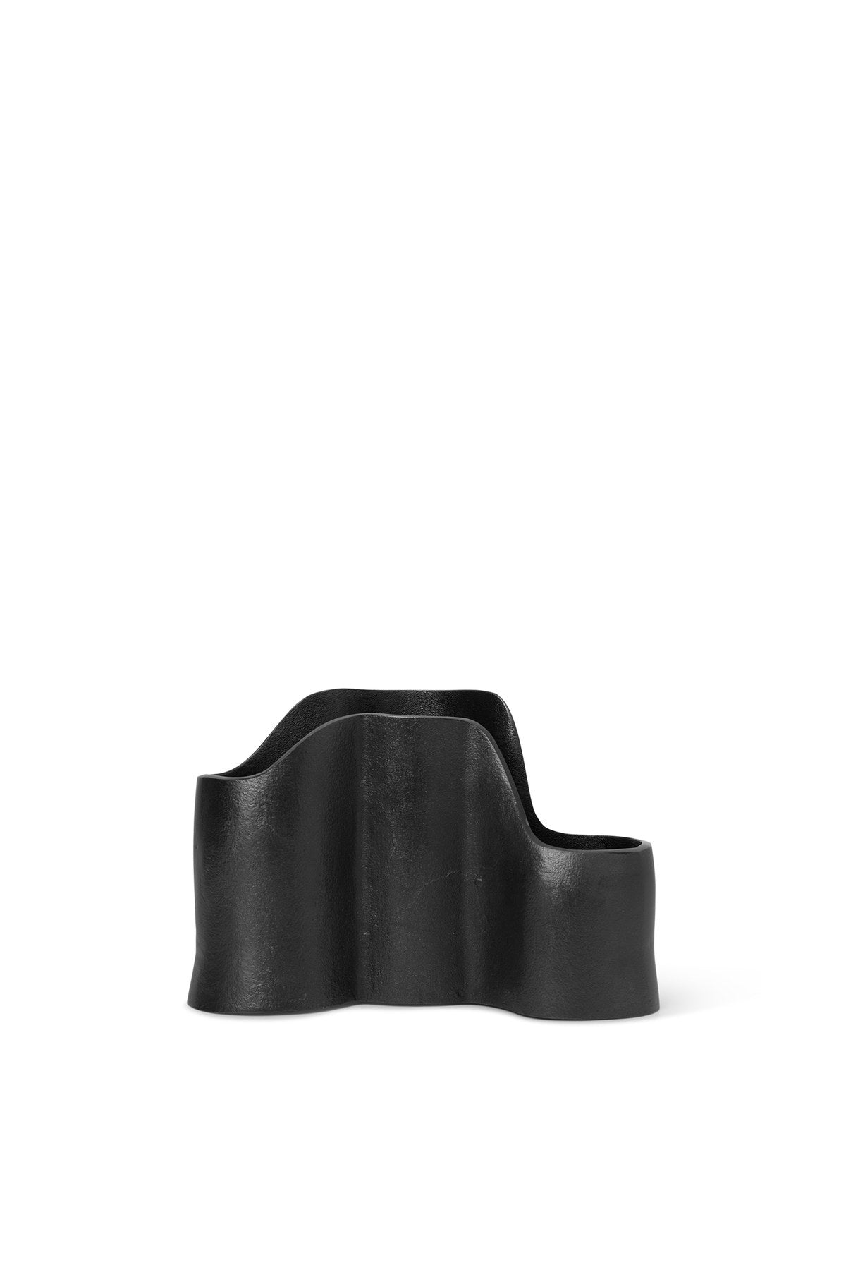 Yama Stiftehalter in Schwarz präsentiert im Onlineshop von KAQTU Design AG. Stiftehalter ist von Ferm Living