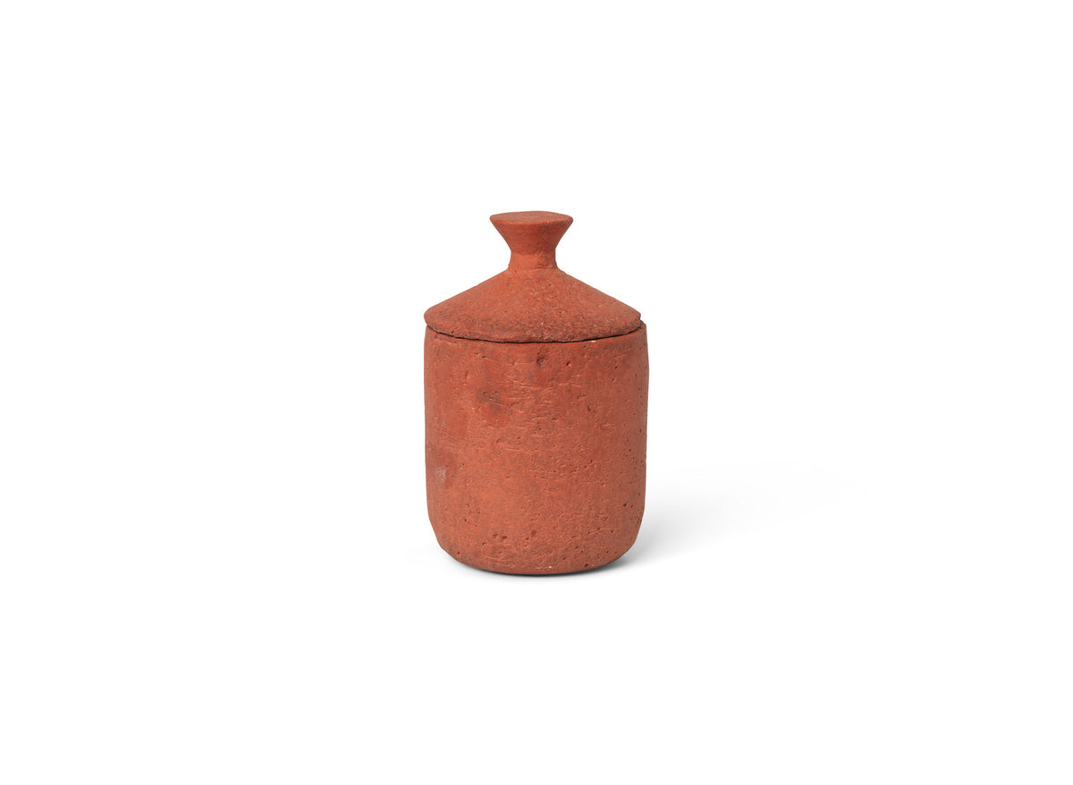 Ura Duftkerze in Red Sienna präsentiert im Onlineshop von KAQTU Design AG. Duftkerze ist von Ferm Living