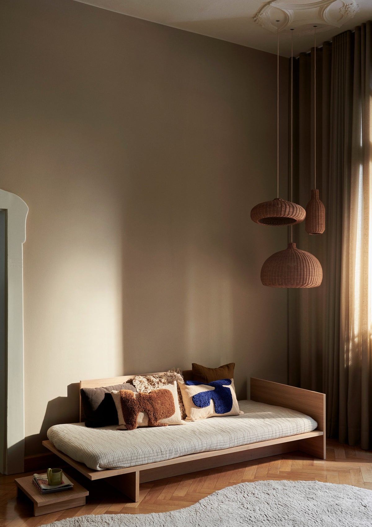 Lay Kissen Rechteckig in Sand / Sugar Kelp präsentiert im Onlineshop von KAQTU Design AG. Kissen ist von Ferm Living