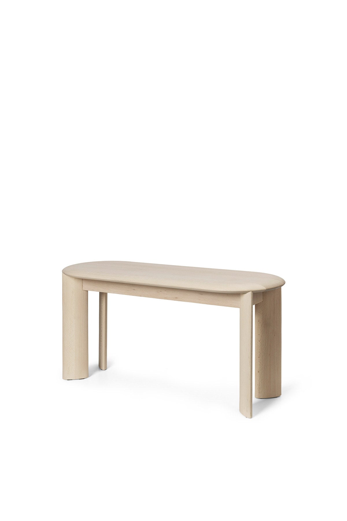 Bevel Bank in Weiss präsentiert im Onlineshop von KAQTU Design AG. Sitzbank ist von Ferm Living