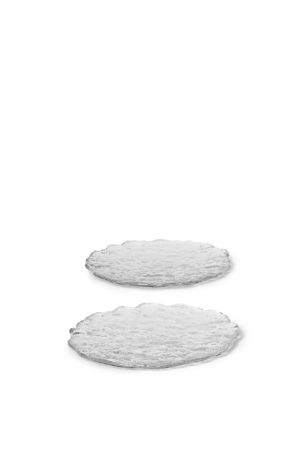 Momento Glas Tablett in Klar präsentiert im Onlineshop von KAQTU Design AG. Tablett ist von Ferm Living