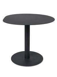 <tc><tc>Pond</tc></tc> dining table