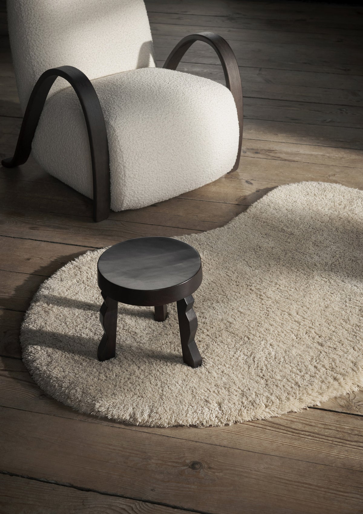 Forma Wollteppich in Off-White präsentiert im Onlineshop von KAQTU Design AG. Teppich ist von Ferm Living