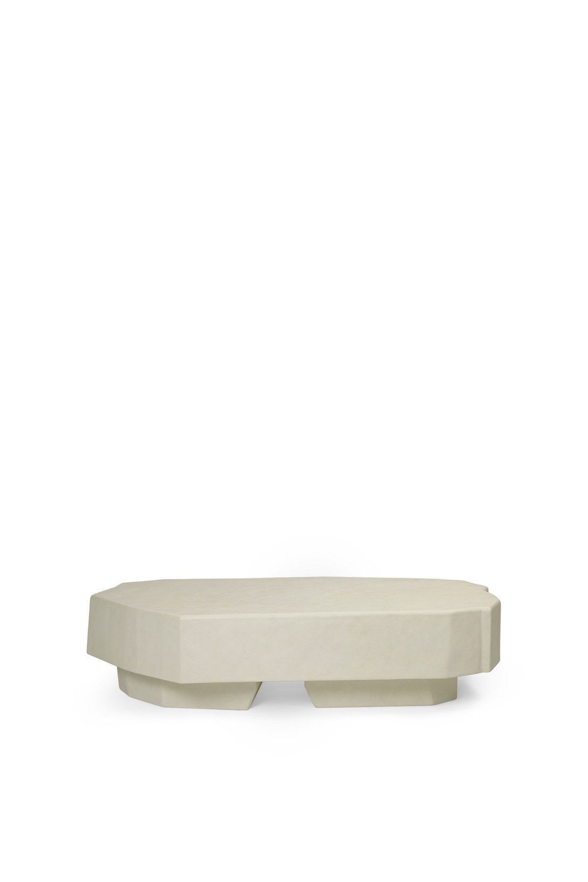 Staffa Couchtisch in Ivory präsentiert im Onlineshop von KAQTU Design AG. Couchtisch ist von Ferm Living