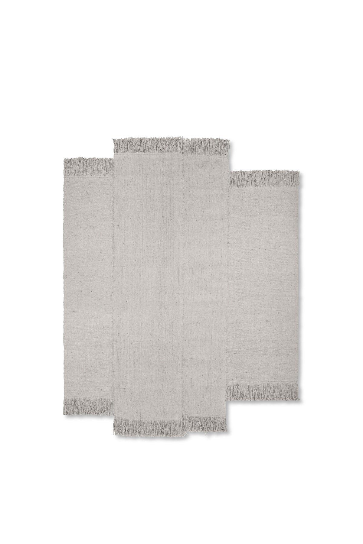 Alter Teppich in Natural präsentiert im Onlineshop von KAQTU Design AG. Teppich ist von Ferm Living