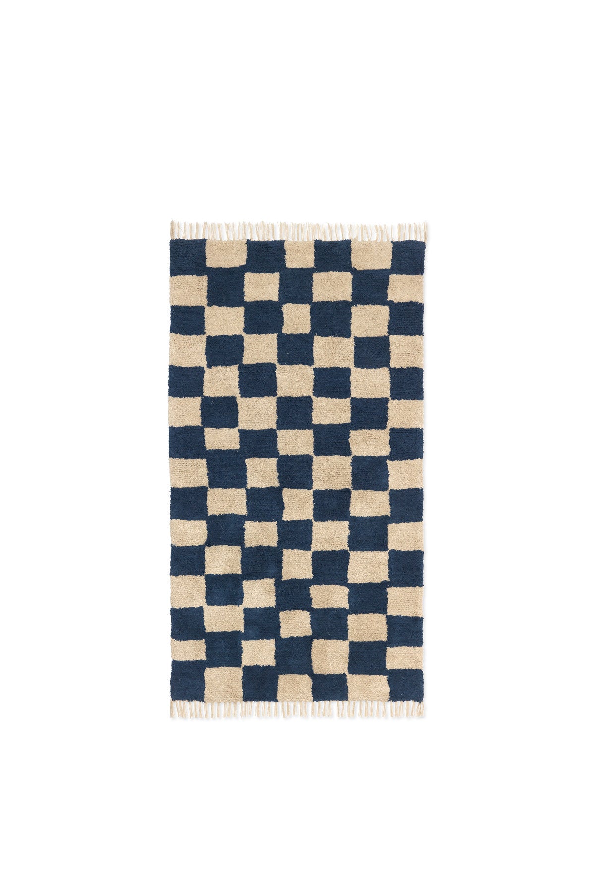Mara Teppich in Deep Blue/Warm Sand präsentiert im Onlineshop von KAQTU Design AG. Teppich ist von Ferm Living