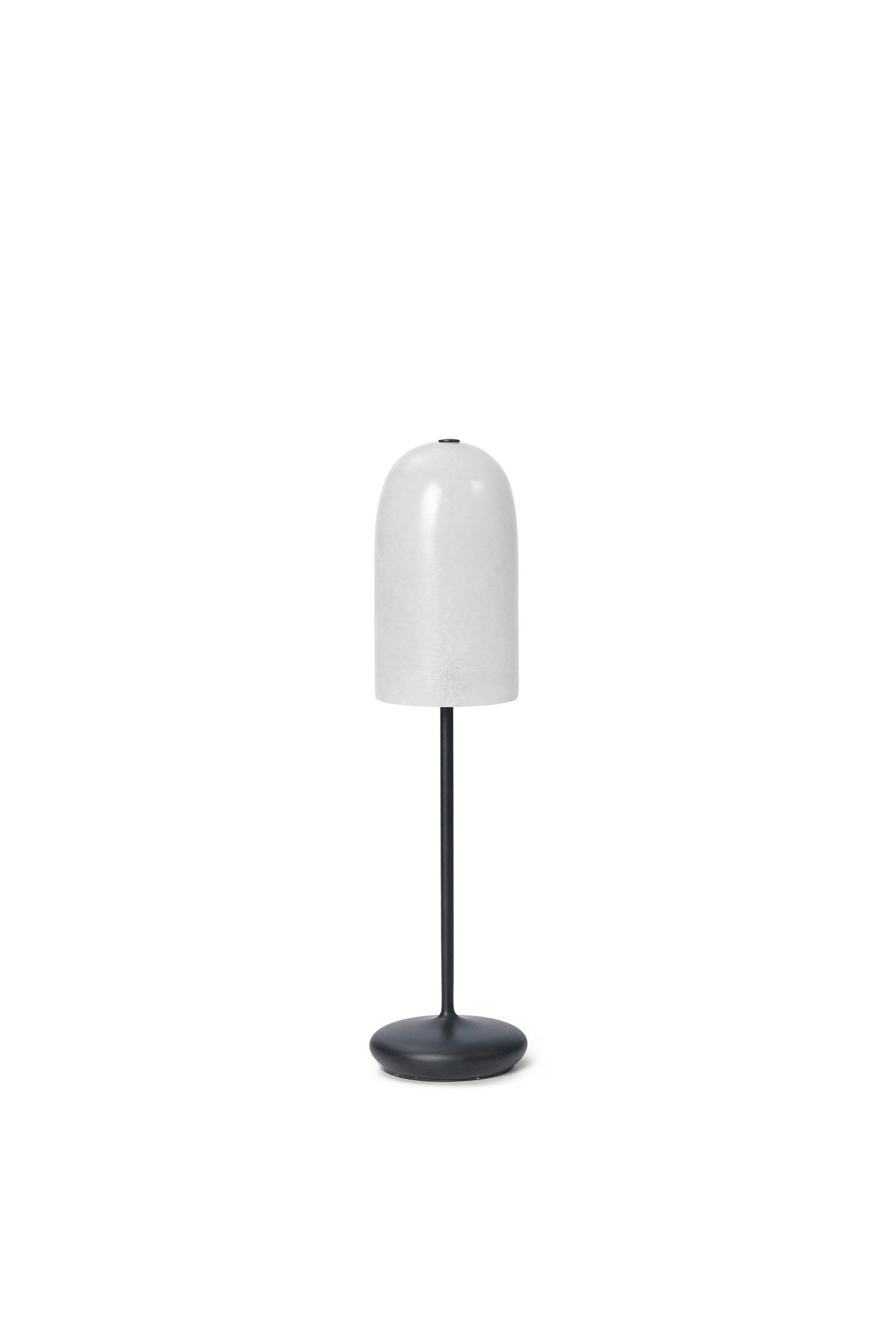 Gry Tischleuchte in Black/Translucent präsentiert im Onlineshop von KAQTU Design AG. Tischleuchte ist von Ferm Living