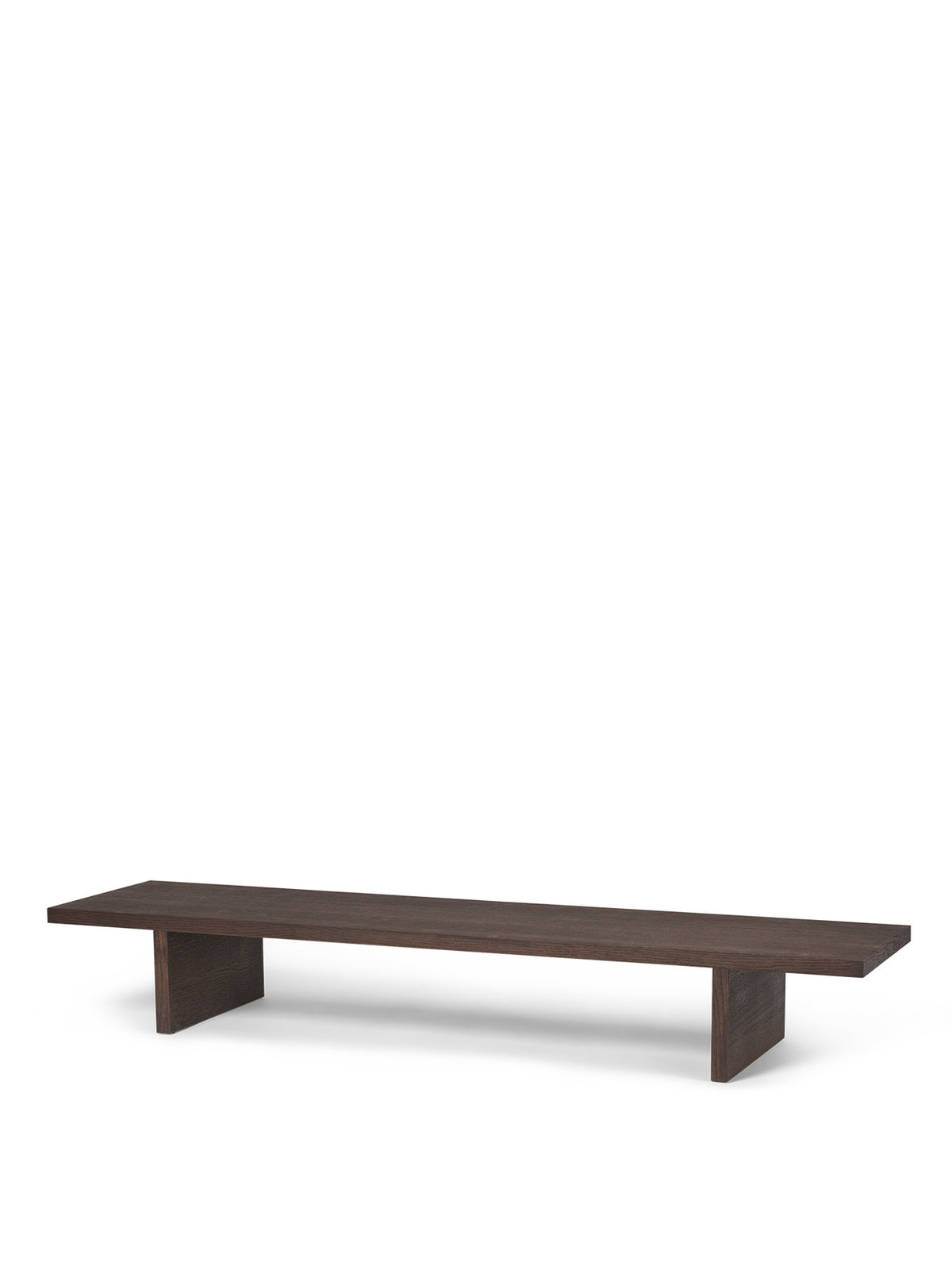 Grauer Kona Vitrinentisch von Ferm Living aus Kiefernfurnier mit MDP-Kern, rechteckige Form, klare Linien, als Beistelltisch für Deko und Bücher.