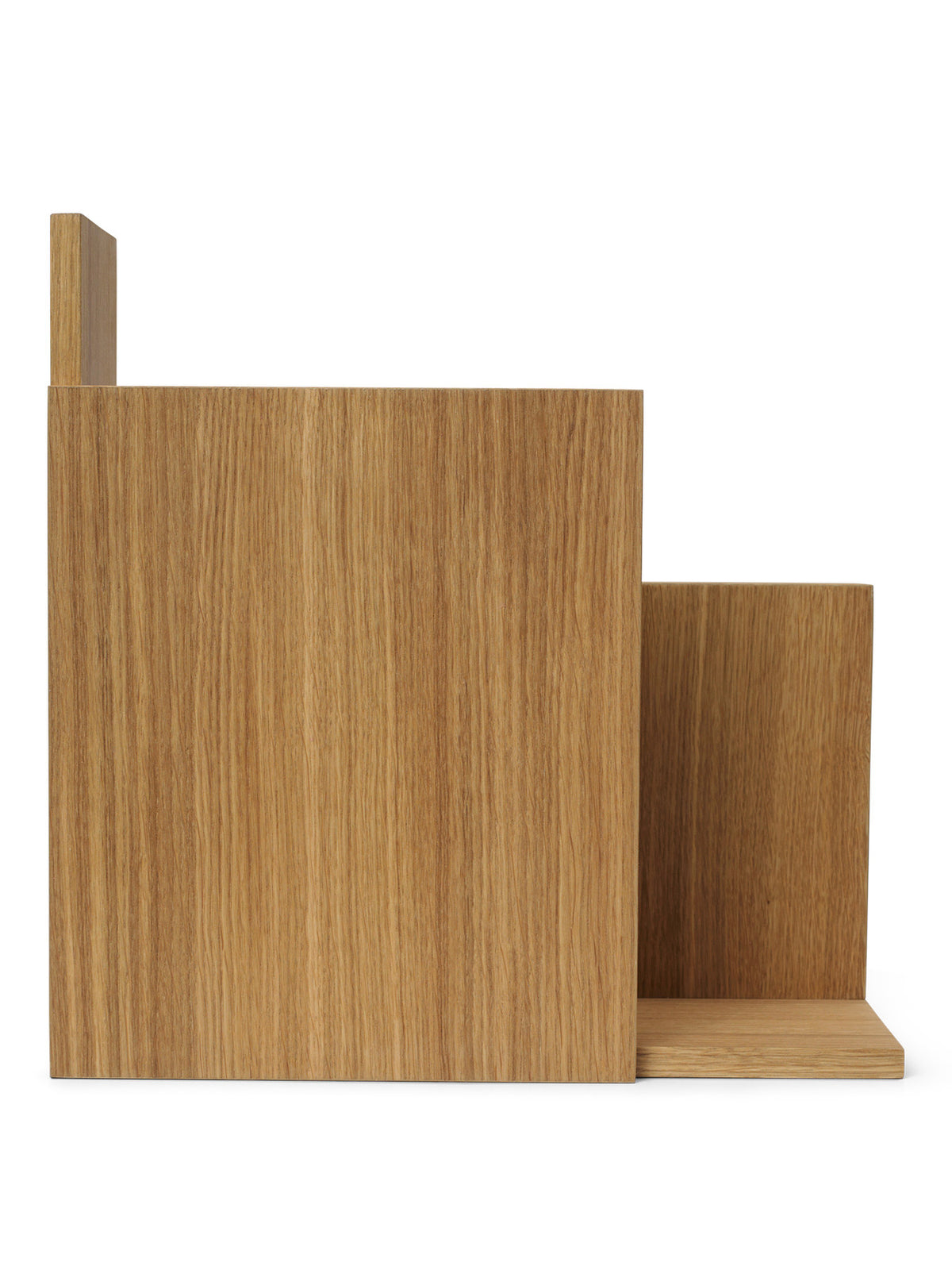 Stagger Regal Square in Oiled Oak präsentiert im Onlineshop von KAQTU Design AG. Wandregal ist von Ferm Living