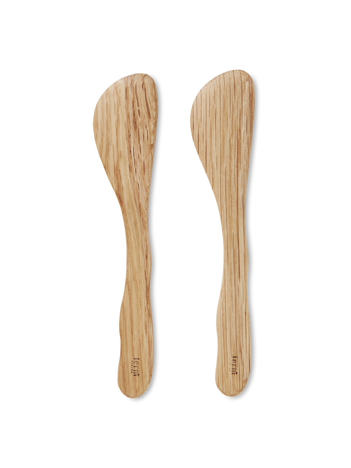 Cairn Butter Messer Set of 2 in Oak präsentiert im Onlineshop von KAQTU Design AG. Küchenmesser ist von Ferm Living