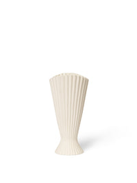 Fountain vase 20th century