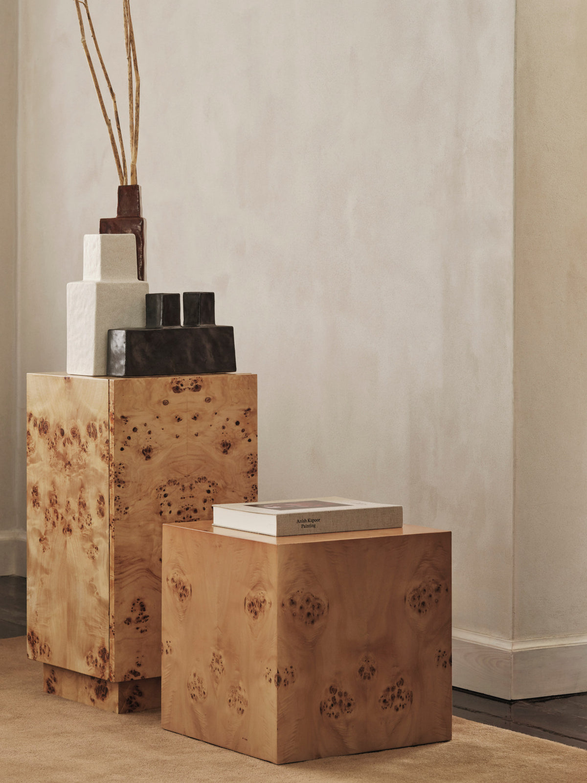 Koa Vase H29 in Offwhite präsentiert im Onlineshop von KAQTU Design AG. Vase ist von Ferm Living