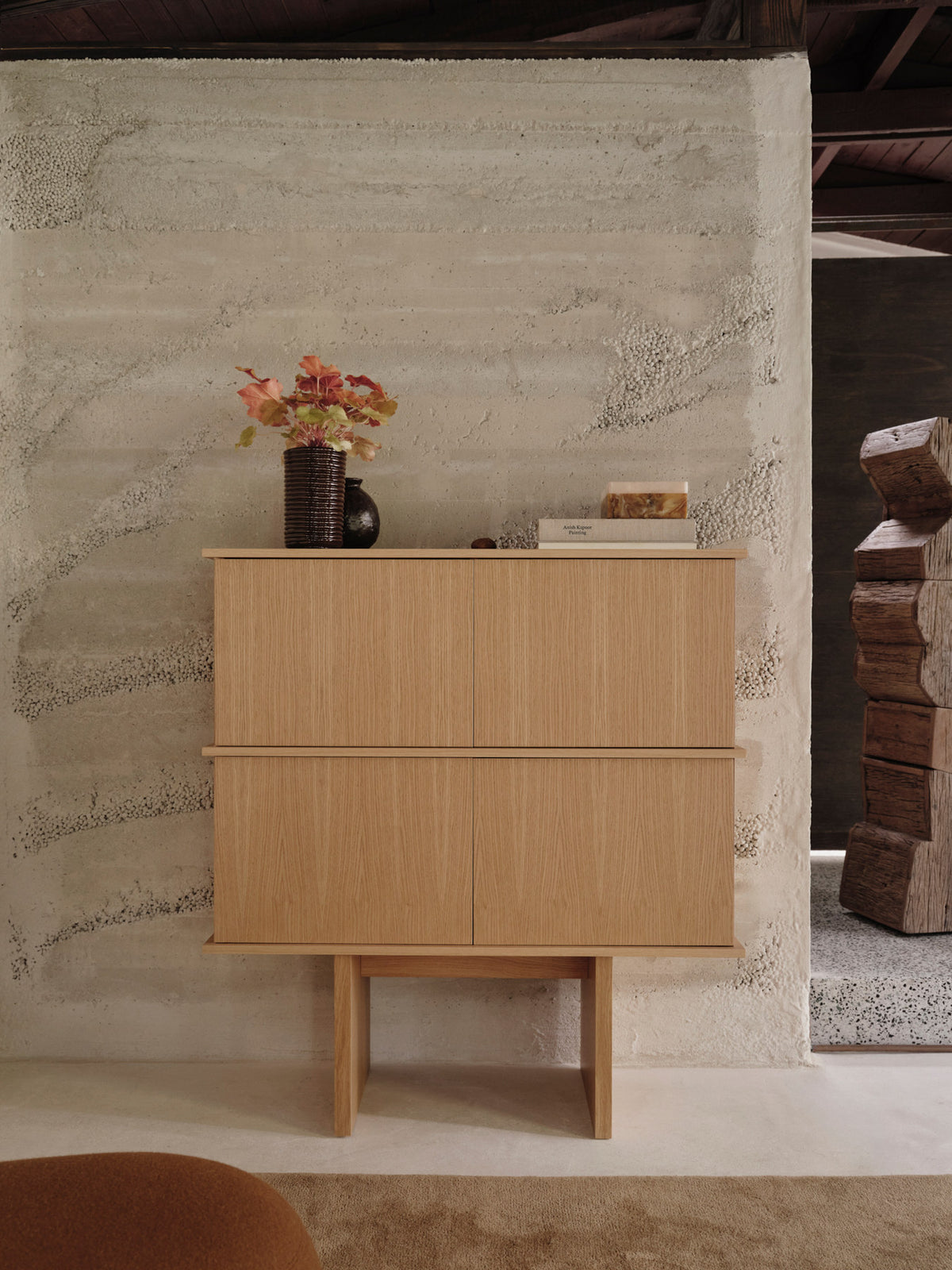 Stilt Sideboard Double in Natural Oak präsentiert im Onlineshop von KAQTU Design AG. Sideboard ist von Ferm Living