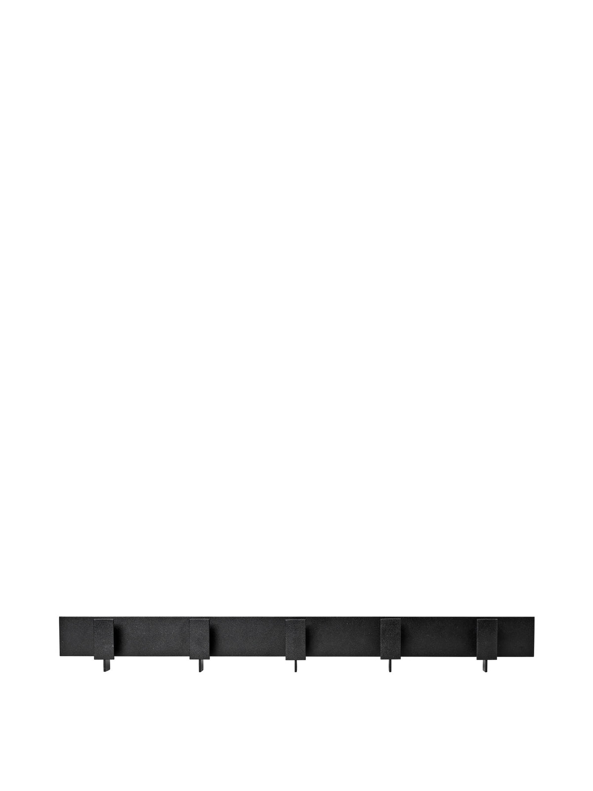 Lager Kleiderständer in Schwarz präsentiert im Onlineshop von KAQTU Design AG. Kleiderständer ist von Ferm Living