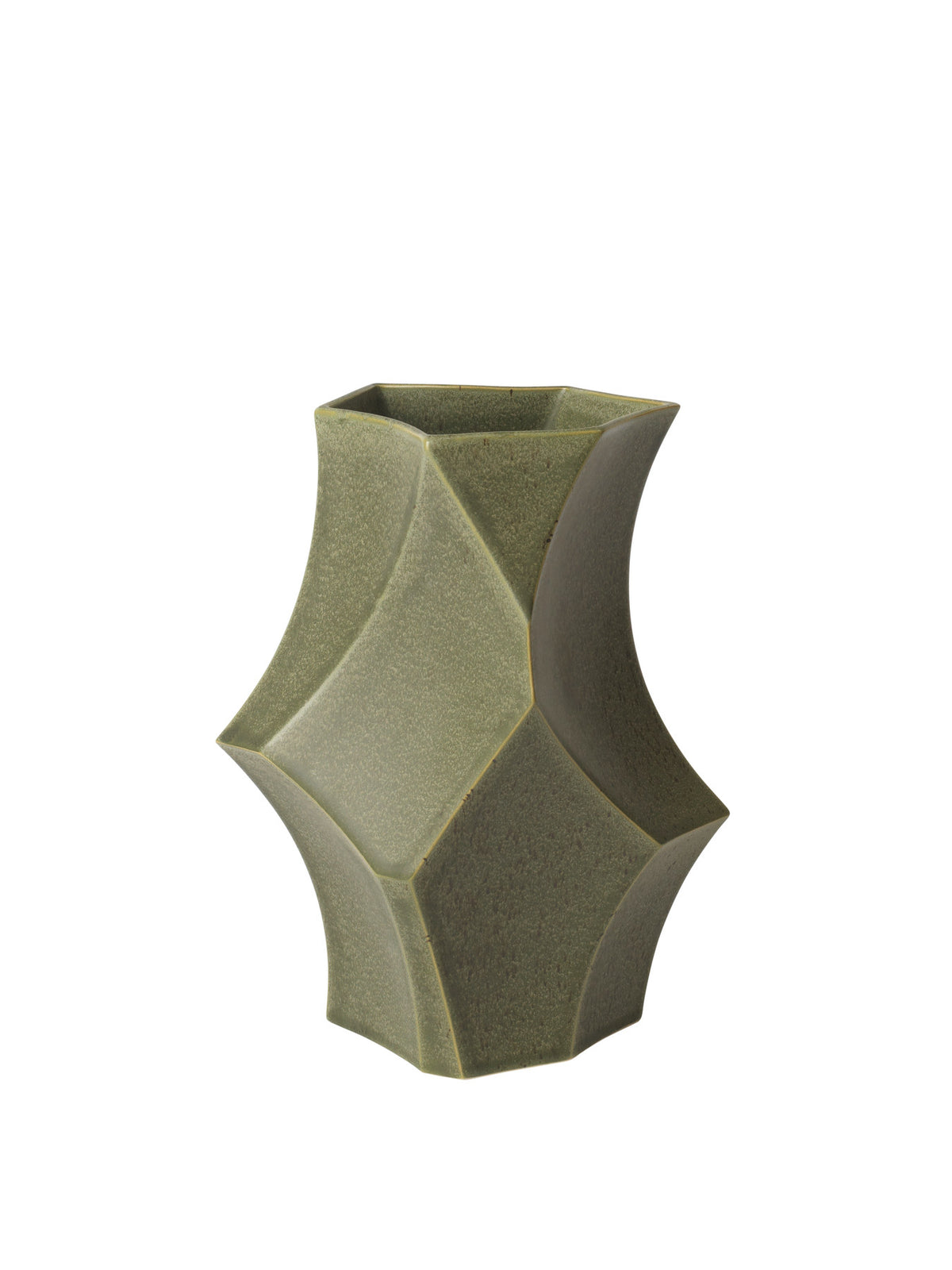 Cueva Vase von Ferm Living in Dark Sage aus glasiertem Steinzeug mit organisch geformten Rundungen und Höhlenstruktur, Grösse 19x17x26cm