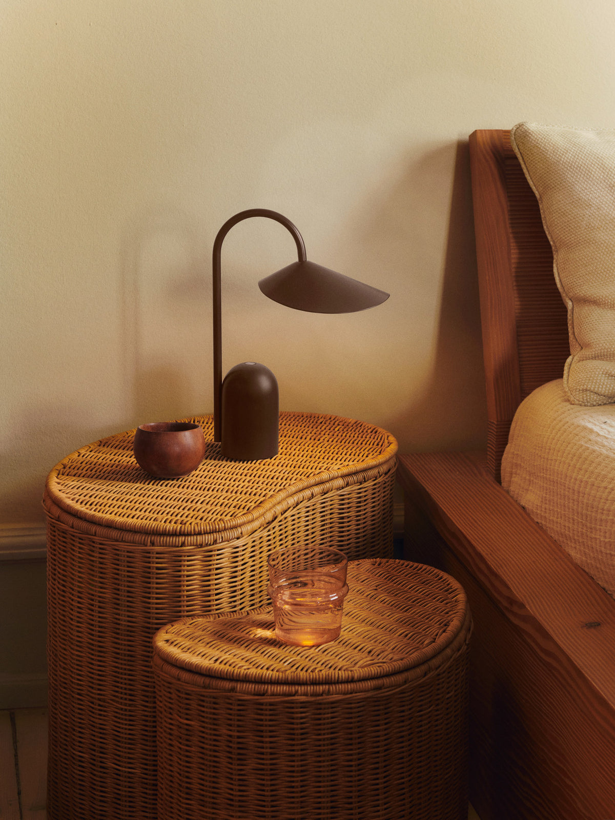 Boya Gläser Low Set aus 2 in Blush präsentiert im Onlineshop von KAQTU Design AG. Glas ist von Ferm Living