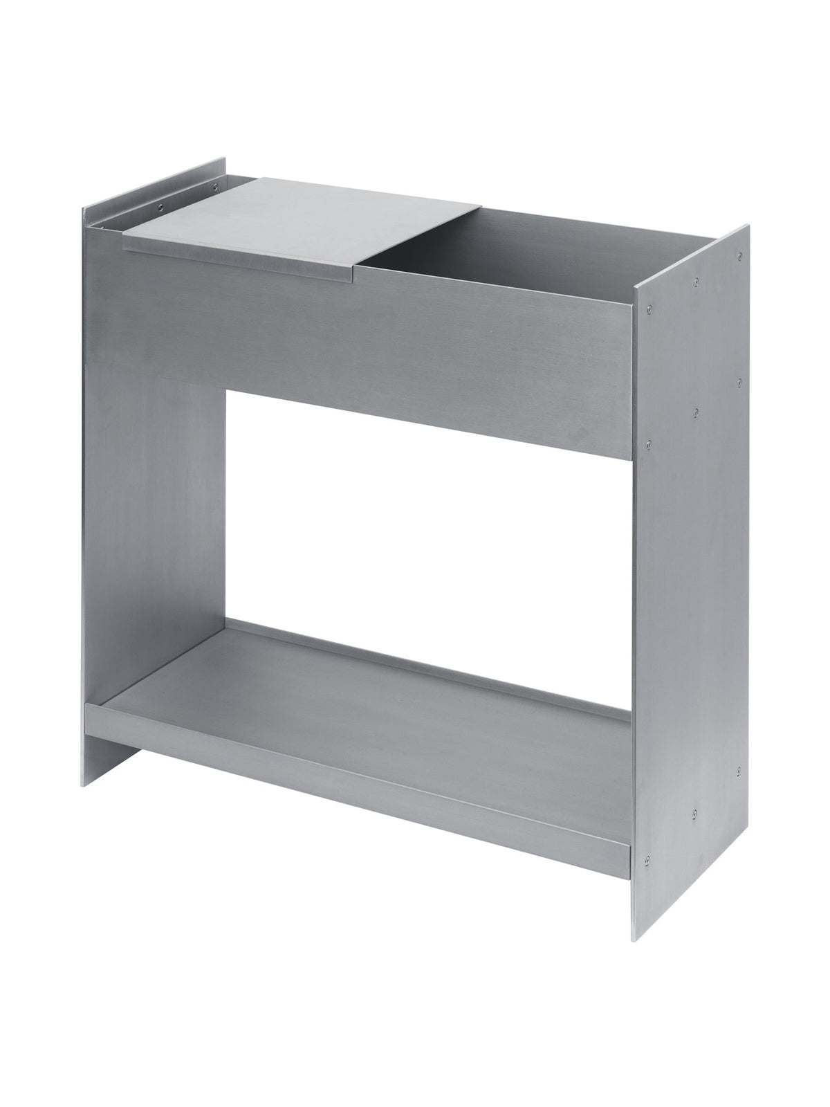 Lagerablage für Pflanzenkasten in Aluminium präsentiert im Onlineshop von KAQTU Design AG. Pflanzentopf Outdoor ist von Ferm Living