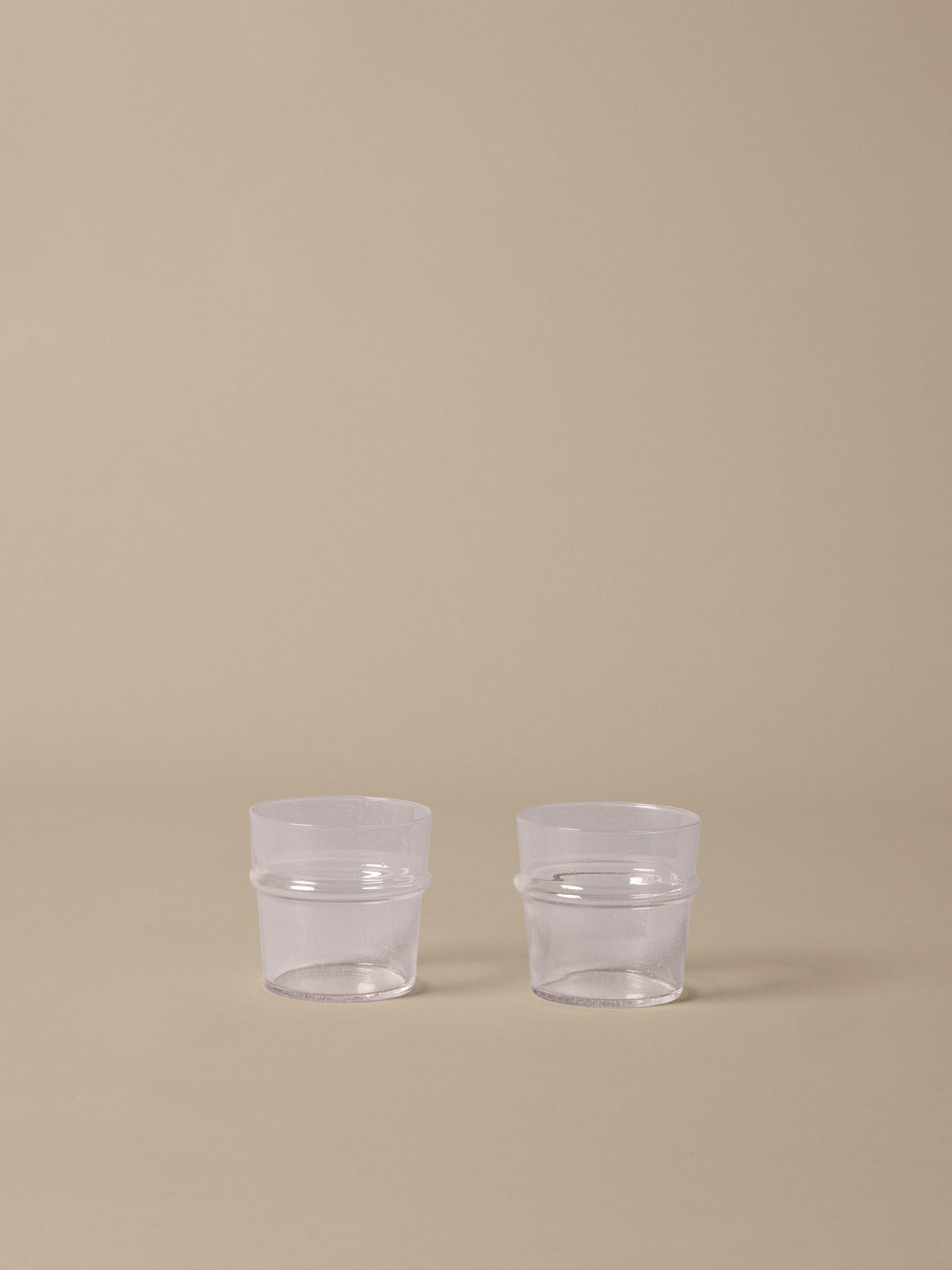 Boya Gläser  Low Set aus 2 in Klar präsentiert im Onlineshop von KAQTU Design AG. Kitchen ist von Ferm Living