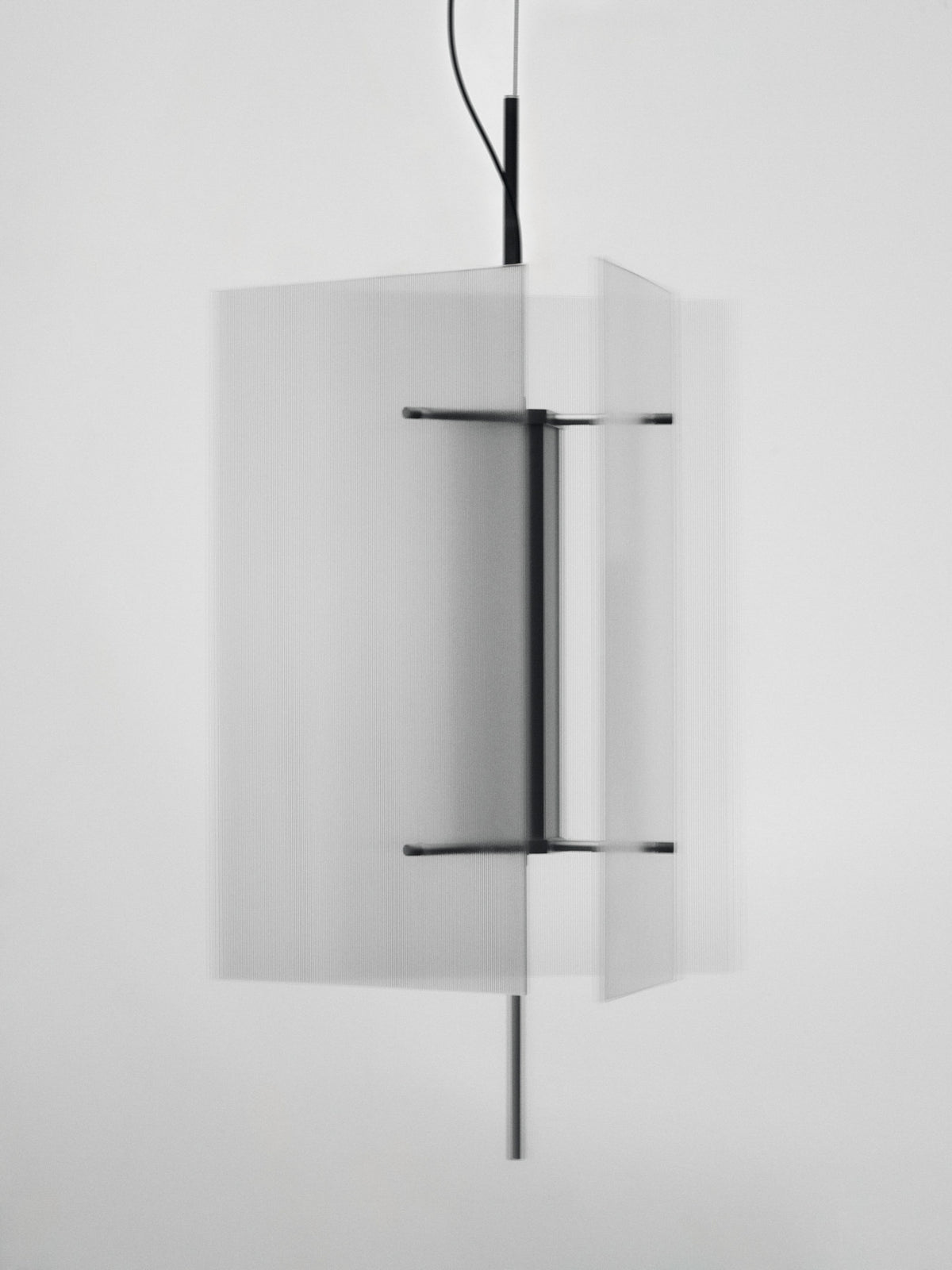 Oeste Pendellampe in Clear Glass präsentiert im Onlineshop von KAQTU Design AG. Pendelleuchte ist von Ferm Living