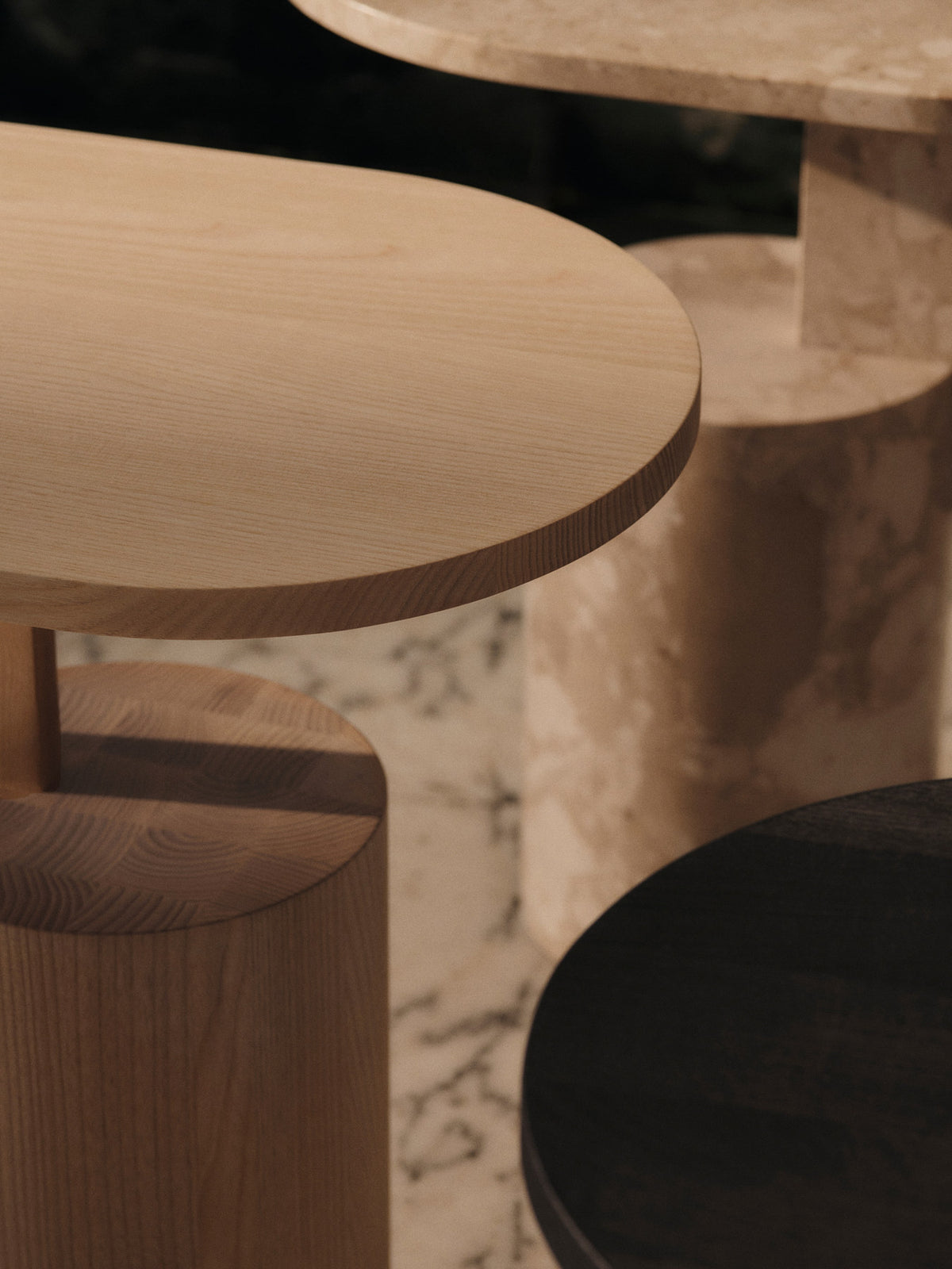 Insert Beistelltisch Stone in Sand präsentiert im Onlineshop von KAQTU Design AG. Beistelltisch ist von Ferm Living