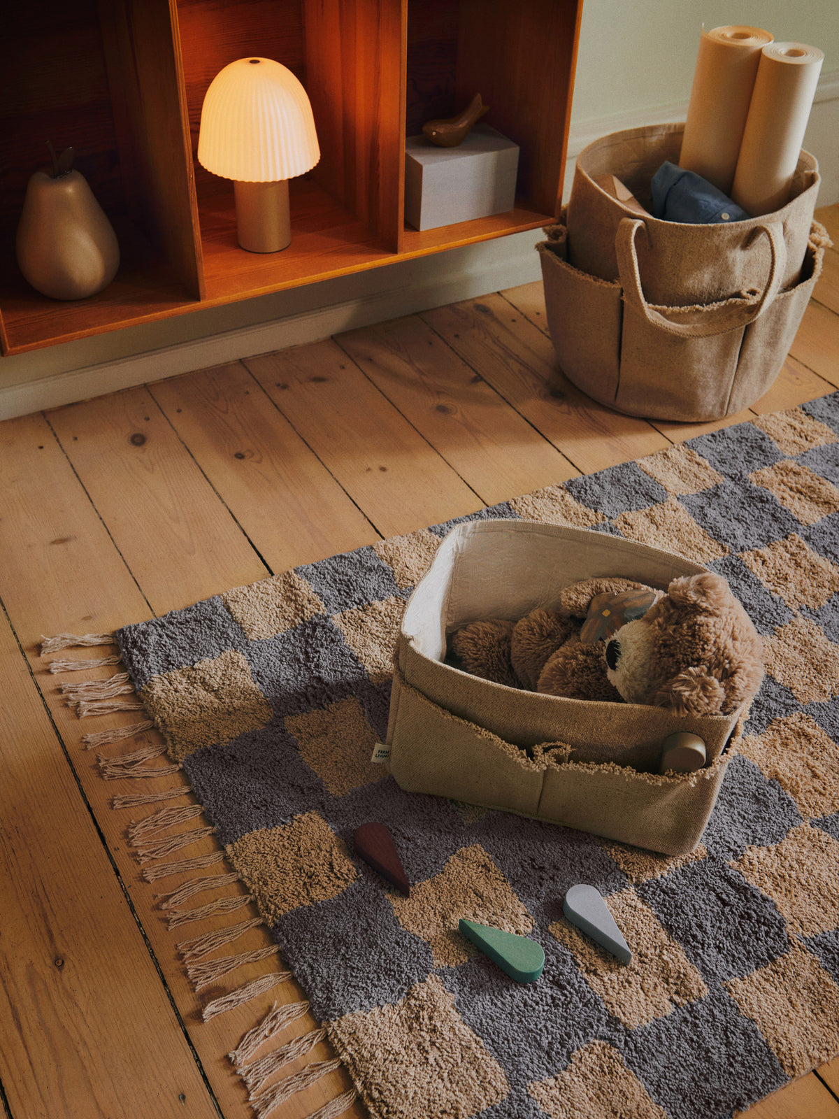 Hokan Textile Storage 18 x 30 in Natural präsentiert im Onlineshop von KAQTU Design AG. Aufbewahrungsbox ist von Ferm Living