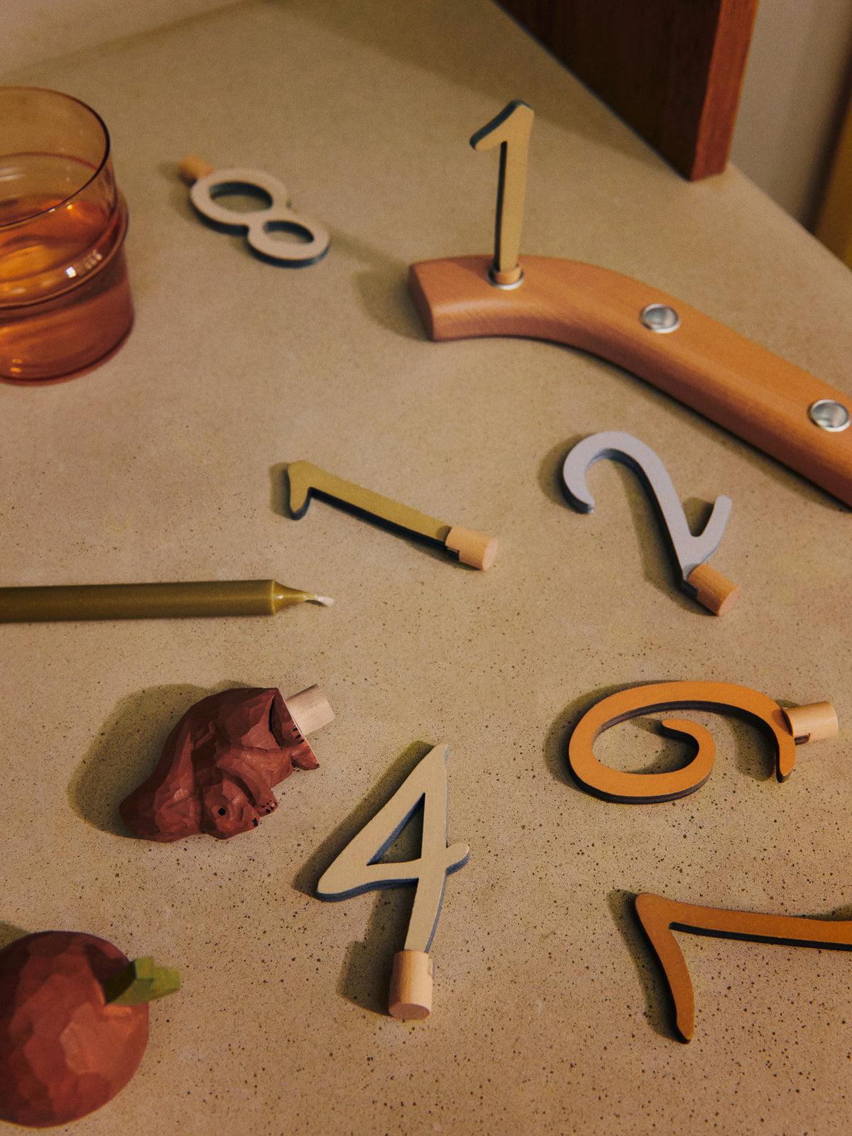Loopi Celebration Ring in Multi präsentiert im Onlineshop von KAQTU Design AG. Ornament ist von Ferm Living