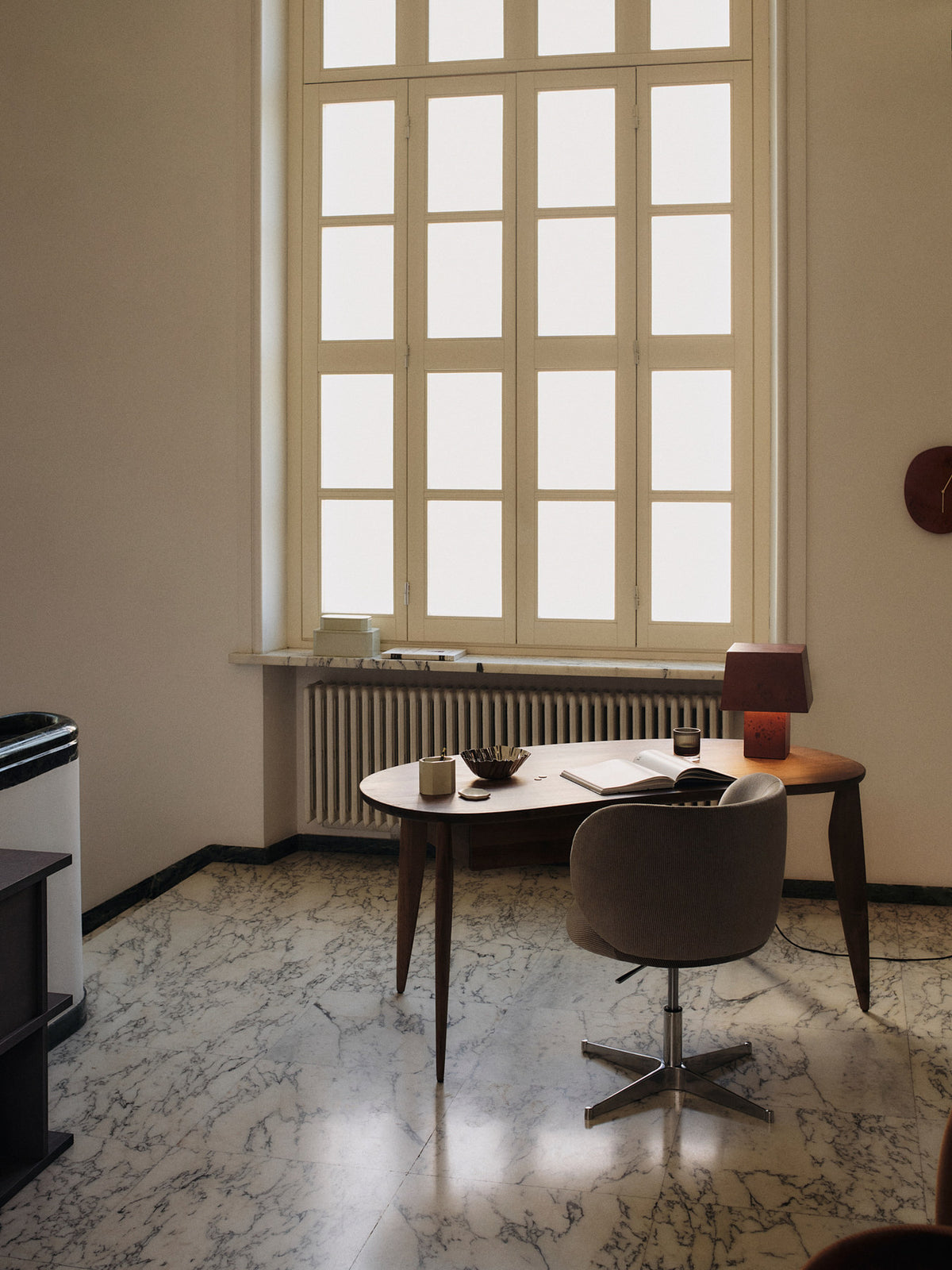 Tydra Bowl H7 in Mirror Polished präsentiert im Onlineshop von KAQTU Design AG. Schale ist von Ferm Living