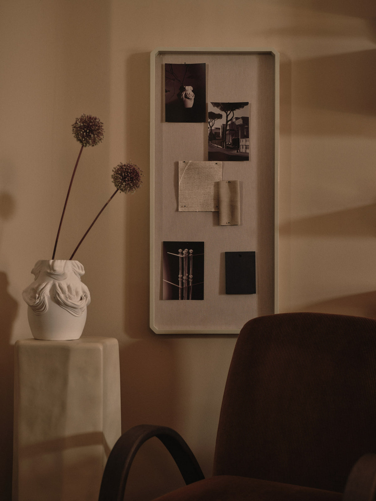 Nova Pinboard in Light Celedon präsentiert im Onlineshop von KAQTU Design AG. Pinnwand ist von Ferm Living