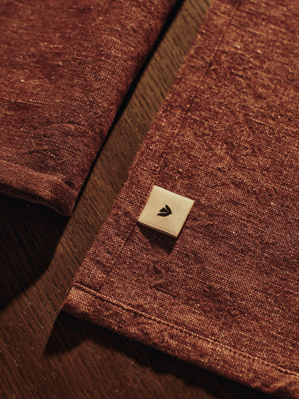 Hale Napkins Set of 4 in Chestnut präsentiert im Onlineshop von KAQTU Design AG. Servietten ist von Ferm Living