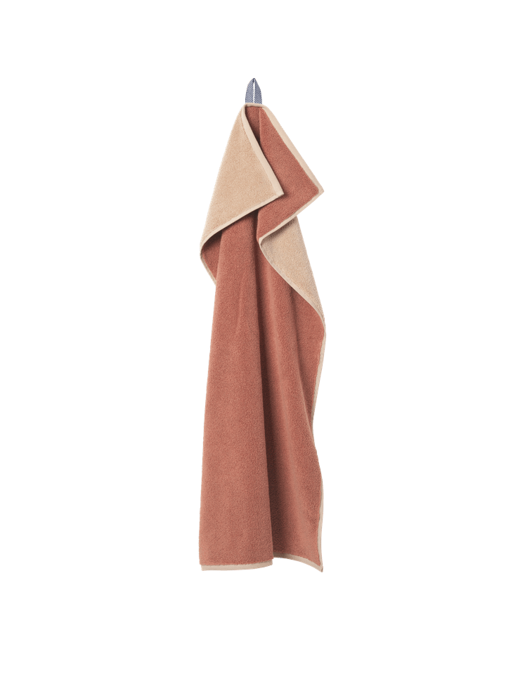 Ekko Badetuch  in Mocha/Cashmere präsentiert im Onlineshop von KAQTU Design AG. Badetuch ist von Ferm Living