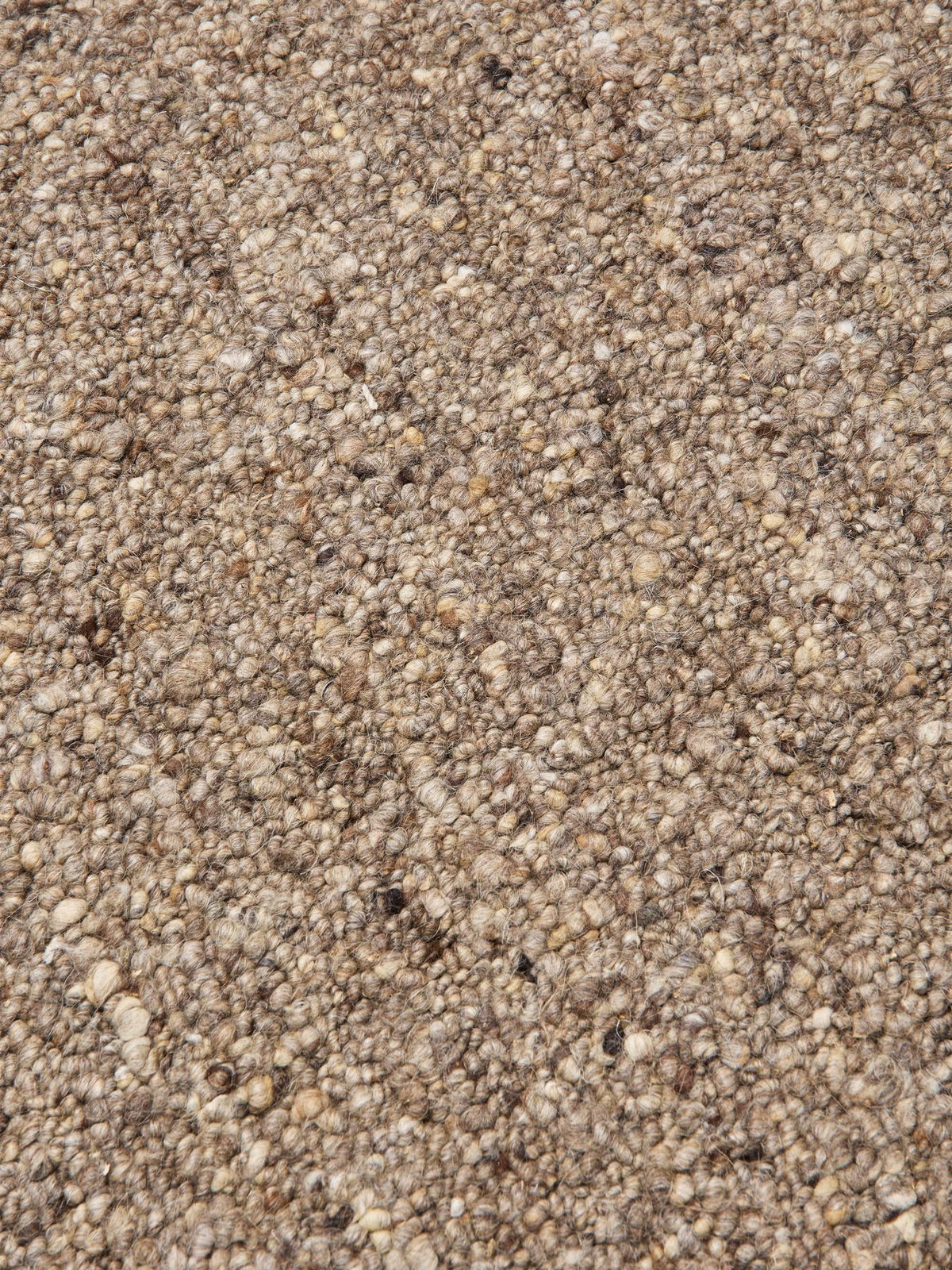 Seifa Teppich 140 x 200 in Hazel Melange präsentiert im Onlineshop von KAQTU Design AG. Teppich ist von Ferm Living