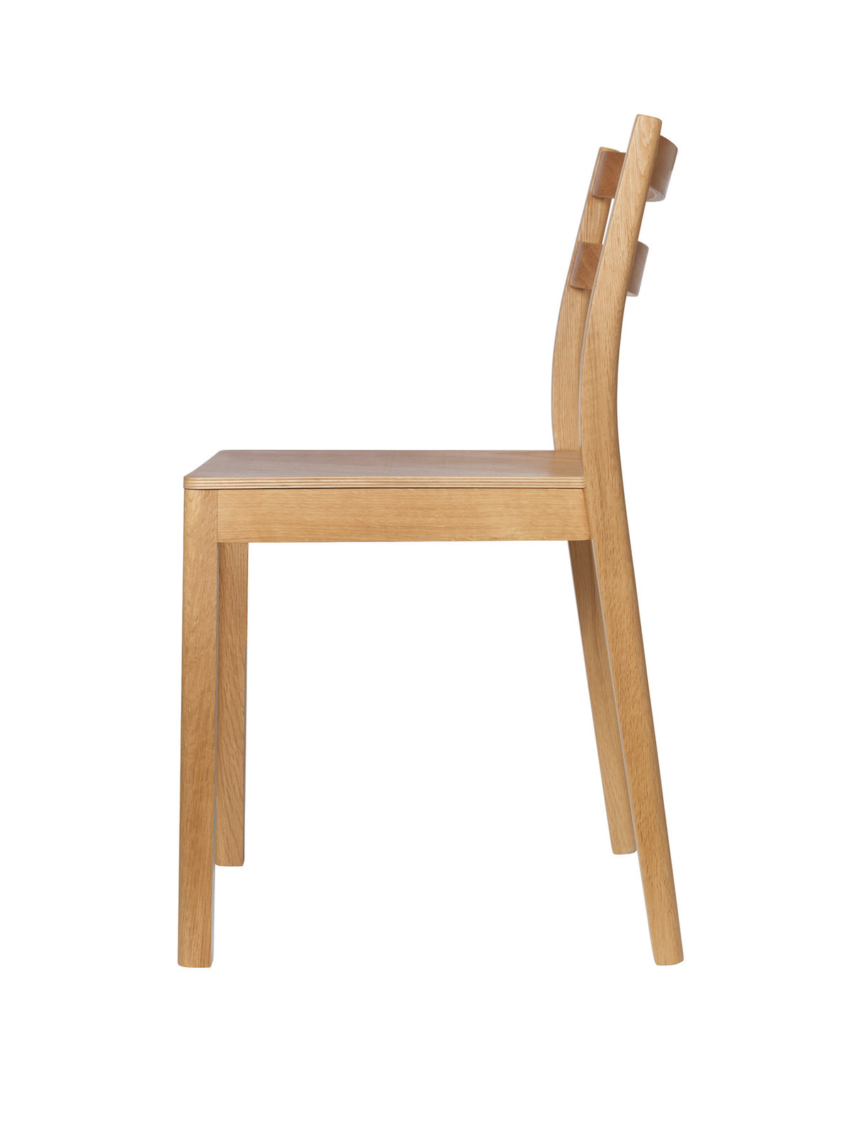 Boda Esszimmerstuhl in Natural Oak präsentiert im Onlineshop von KAQTU Design AG. Stuhl ist von Ferm Living